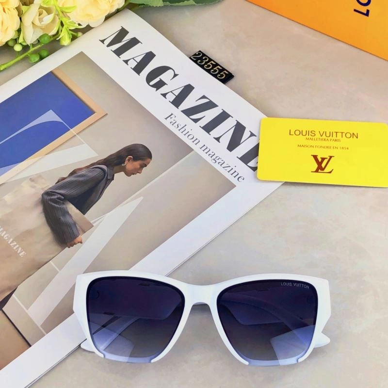 Louis Vuitton Sunglasses SunProtective 281007