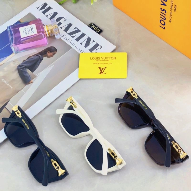 Louis Vuitton Sunglasses TimelessDesign 281002
