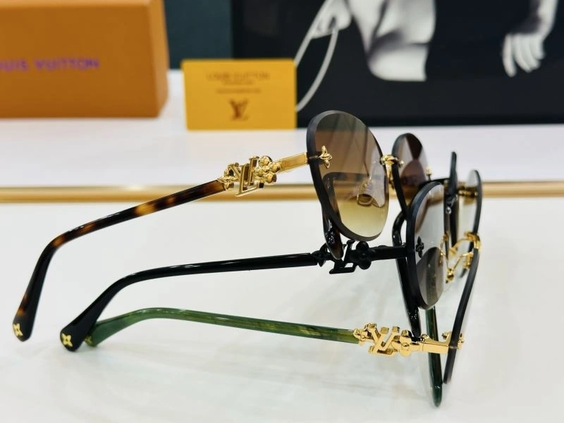 WaterResistant Louis Vuitton Sunglasses 280972