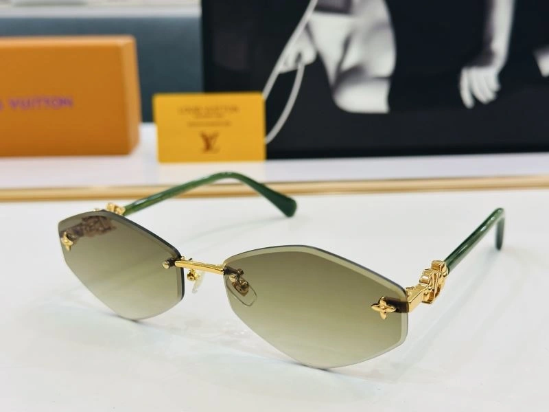 Practical Louis Vuitton Sunglasses 280971