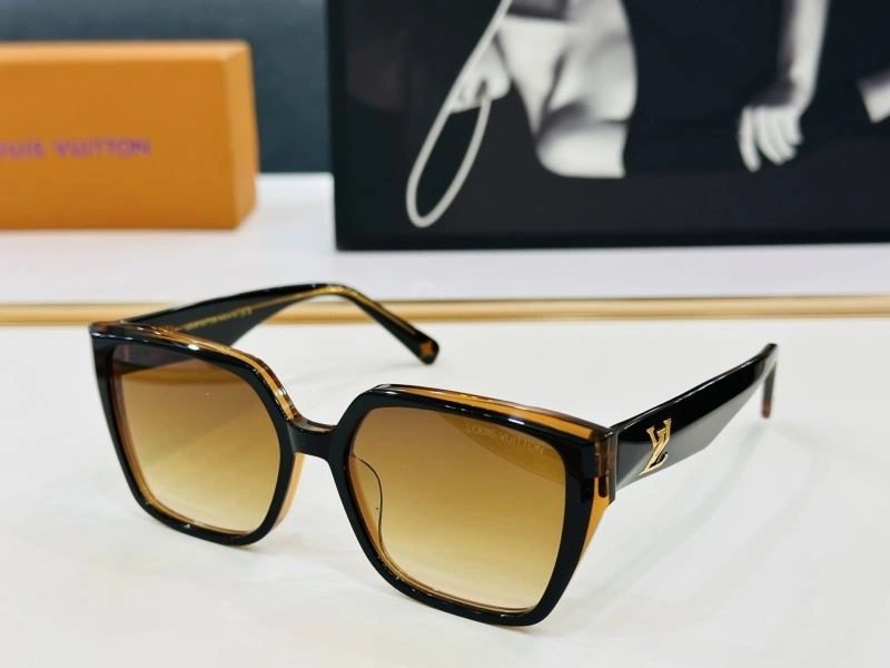 Louis Vuitton Sunglasses DailyWear 280968
