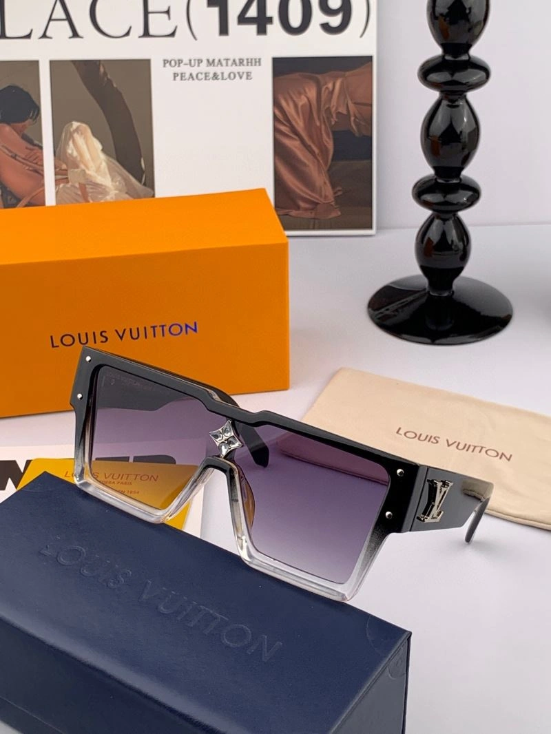 Lightweight Louis Vuitton Sunglasses 280937