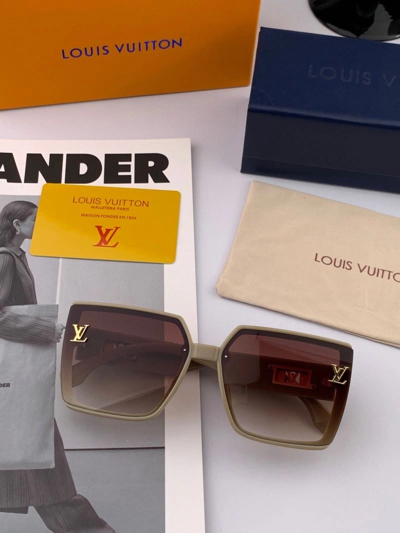 Louis Vuitton Sunglasses EasyMatch 280957