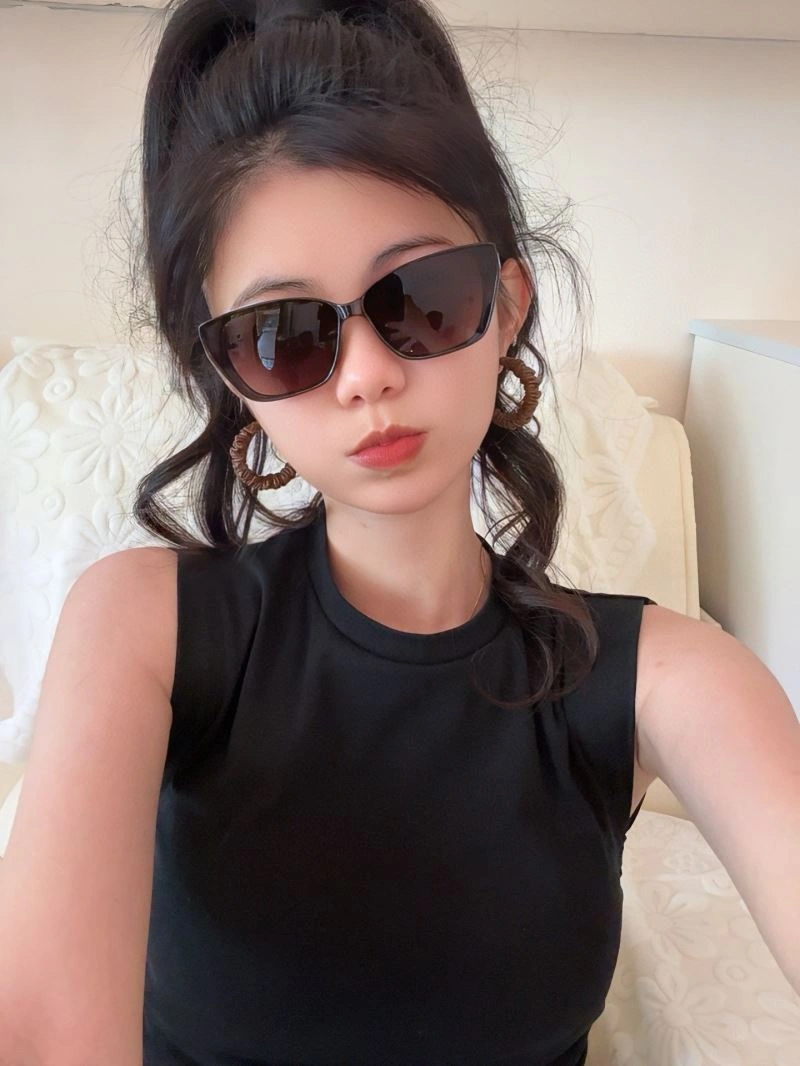 HighPerformance Louis Vuitton Sunglasses 280966