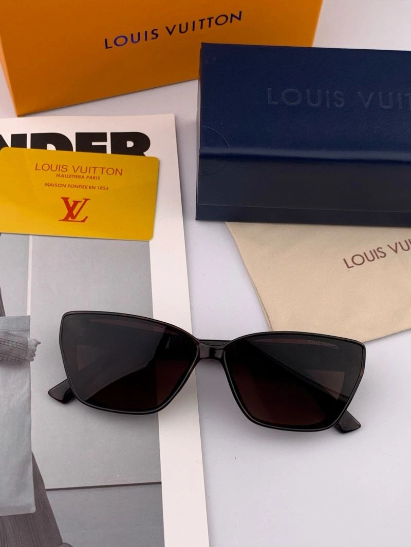 HighPerformance Louis Vuitton Sunglasses 280966