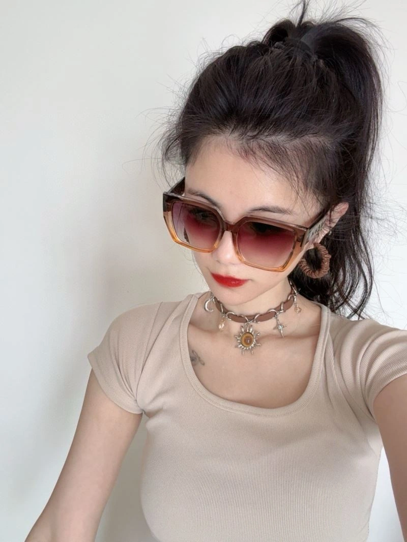 Louis Vuitton Sunglasses Upgraded 280942