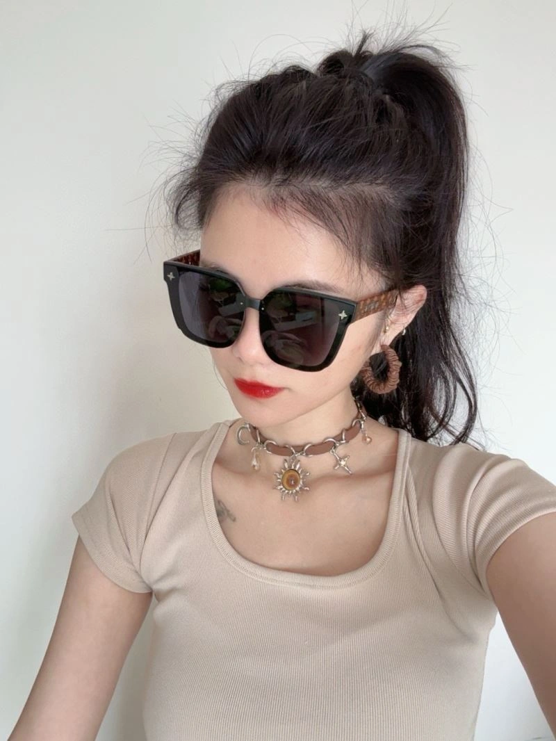 Louis Vuitton Sunglasses Packable 280963