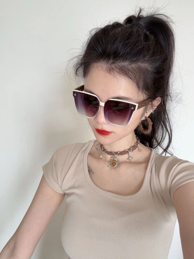 Louis Vuitton Sunglasses Packable 280963