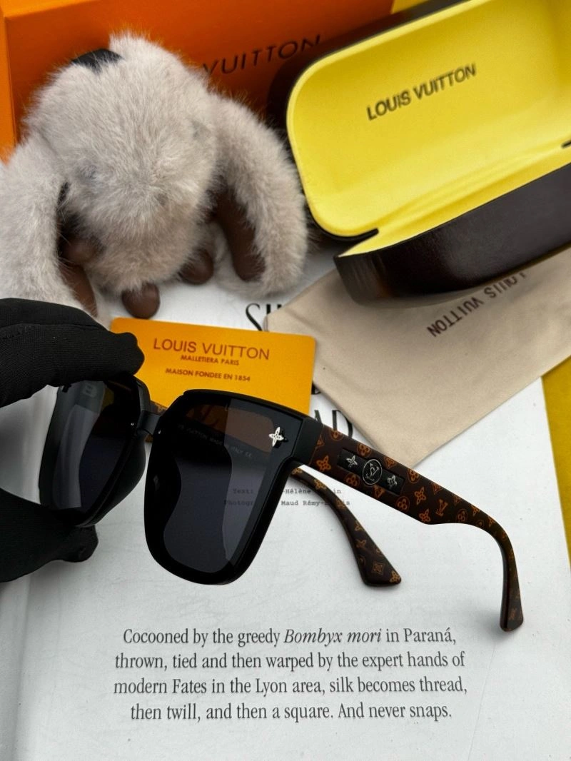 Louis Vuitton Sunglasses Packable 280963