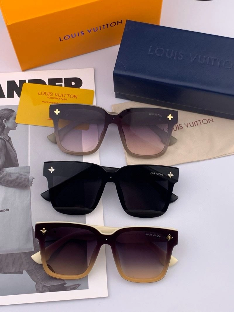 Vibrant Louis Vuitton Sunglasses 280940