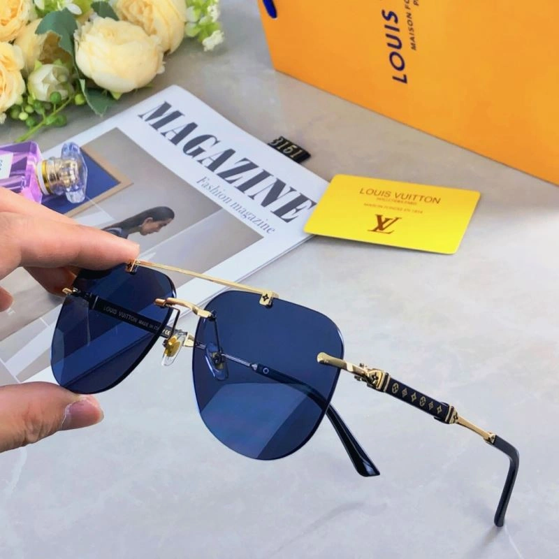Sleek Louis Vuitton Sunglasses 280939