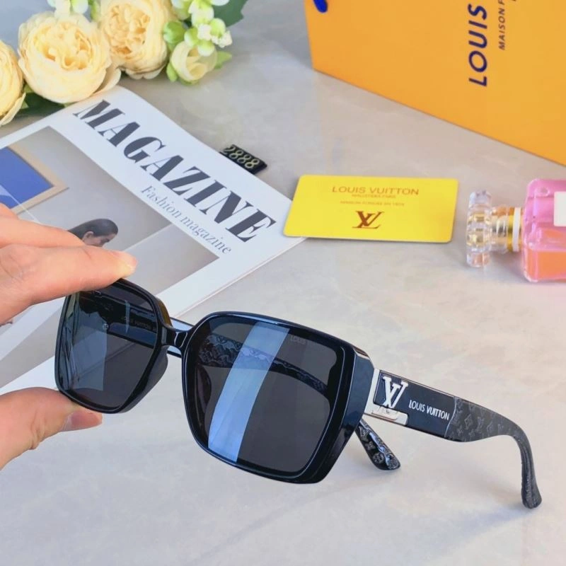 Louis Vuitton Sunglasses GoAnywhere 280960
