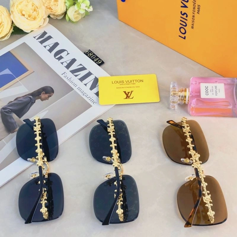Louis Vuitton Sunglasses Versatile 280953