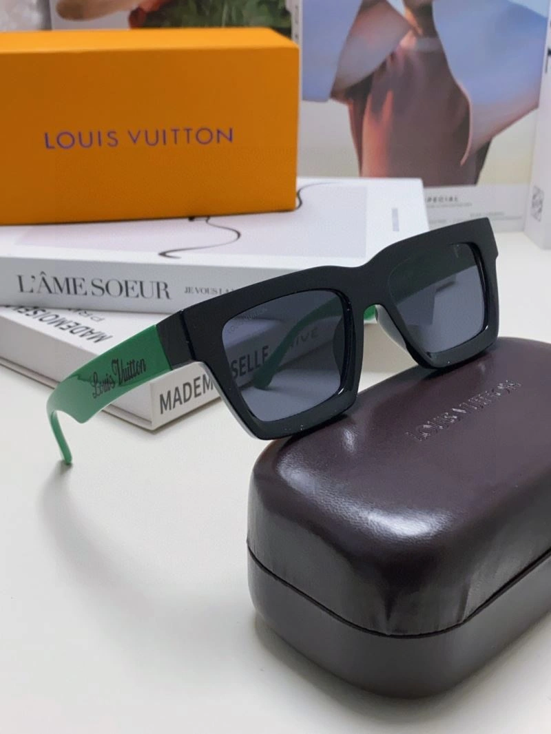 Sleek Louis Vuitton Sunglasses 280950