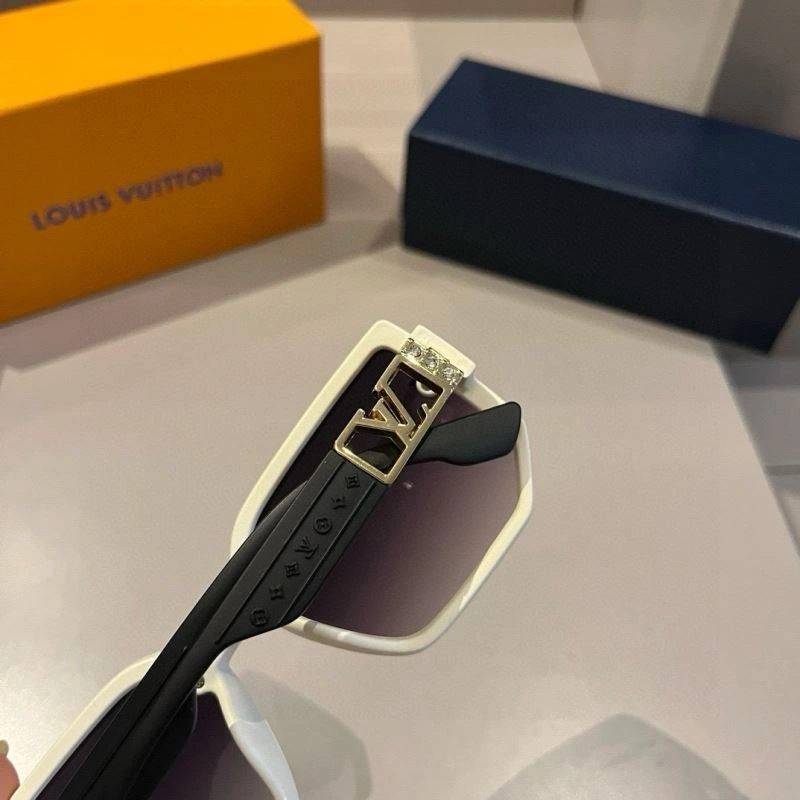 Timeless Louis Vuitton Sunglasses 280935
