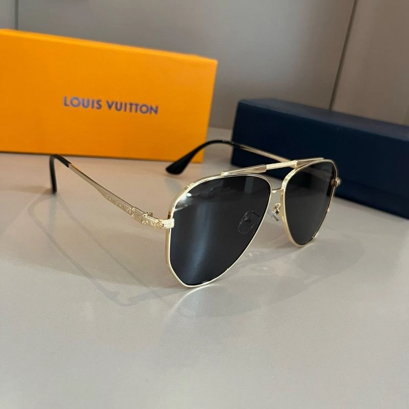 Louis Vuitton Sunglasses DailyWear 280947