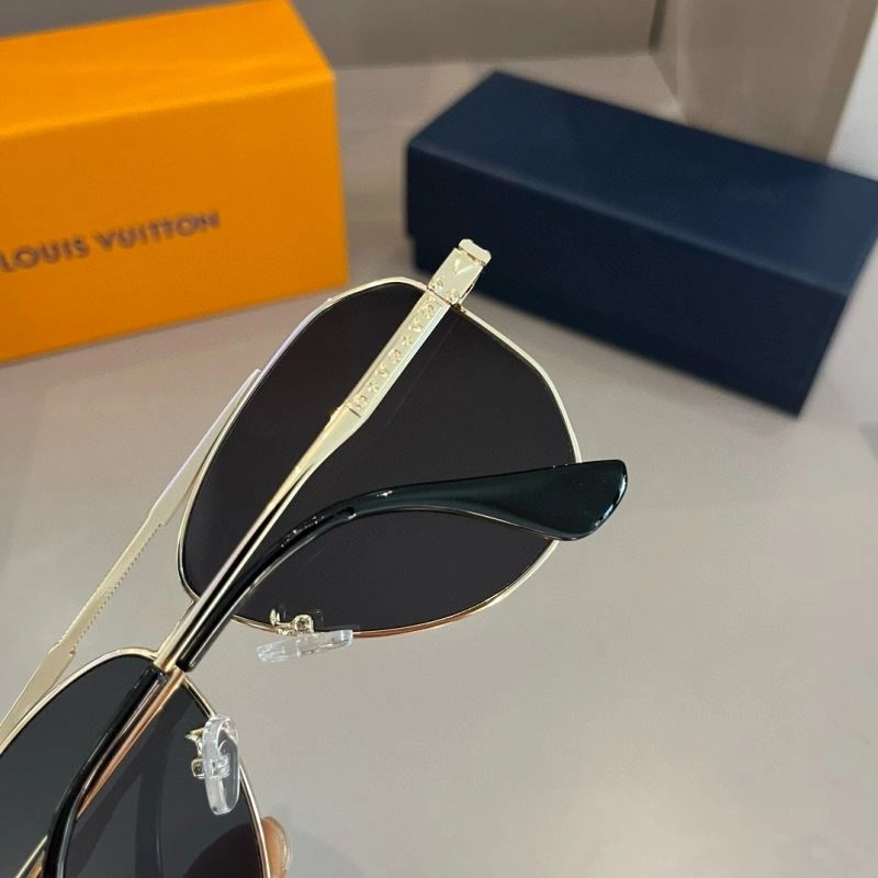 Louis Vuitton Sunglasses DailyWear 280947