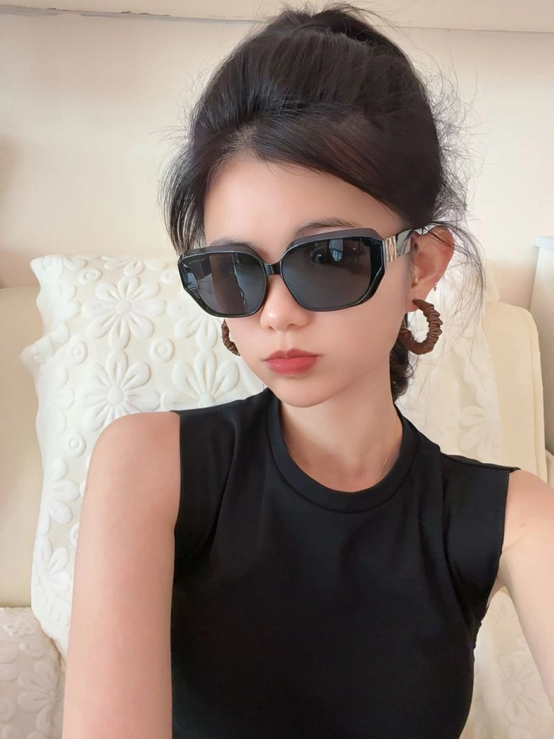 Louis Vuitton Sunglasses RelaxedFit 280932