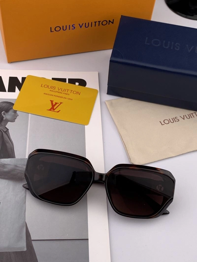 Louis Vuitton Sunglasses RelaxedFit 280932