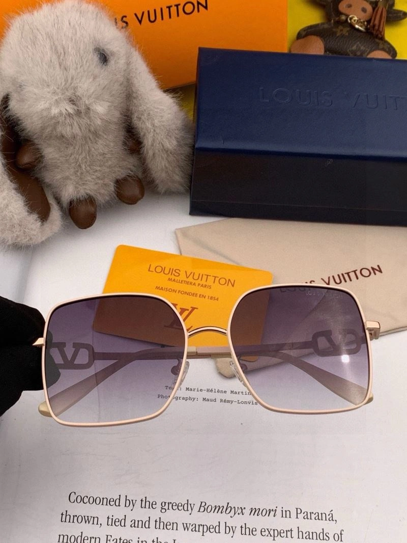 Louis Vuitton Sunglasses Cozy 280931