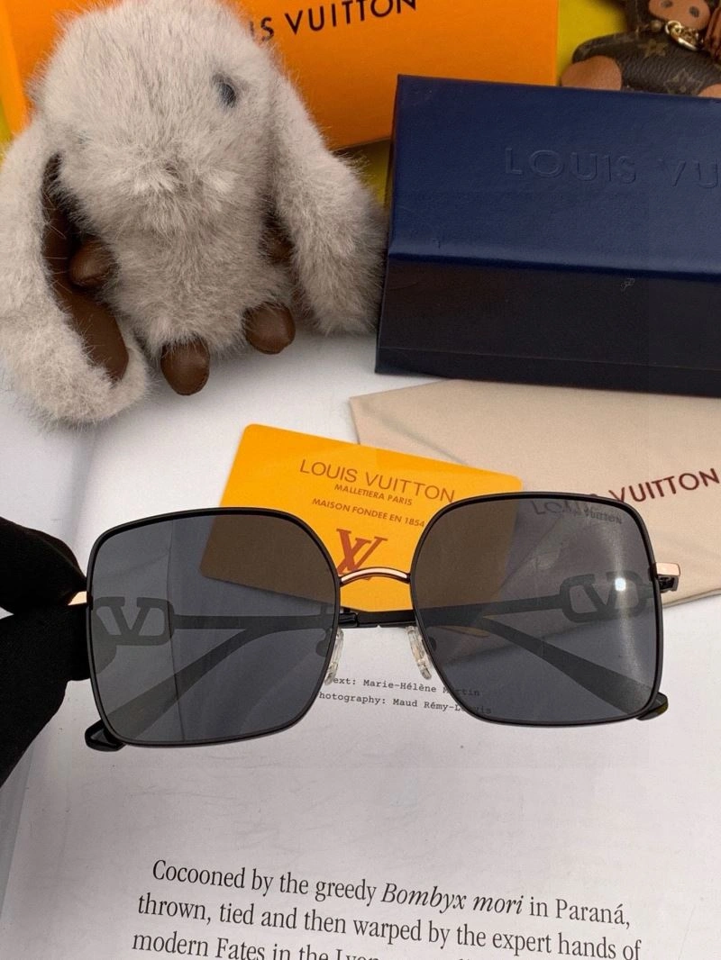 Louis Vuitton Sunglasses Cozy 280931