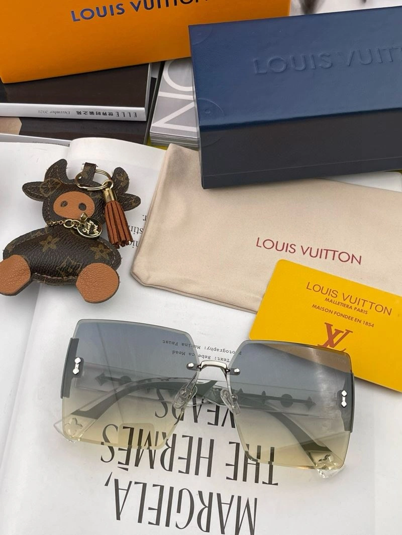 Louis Vuitton Sunglasses Sophisticated 280930