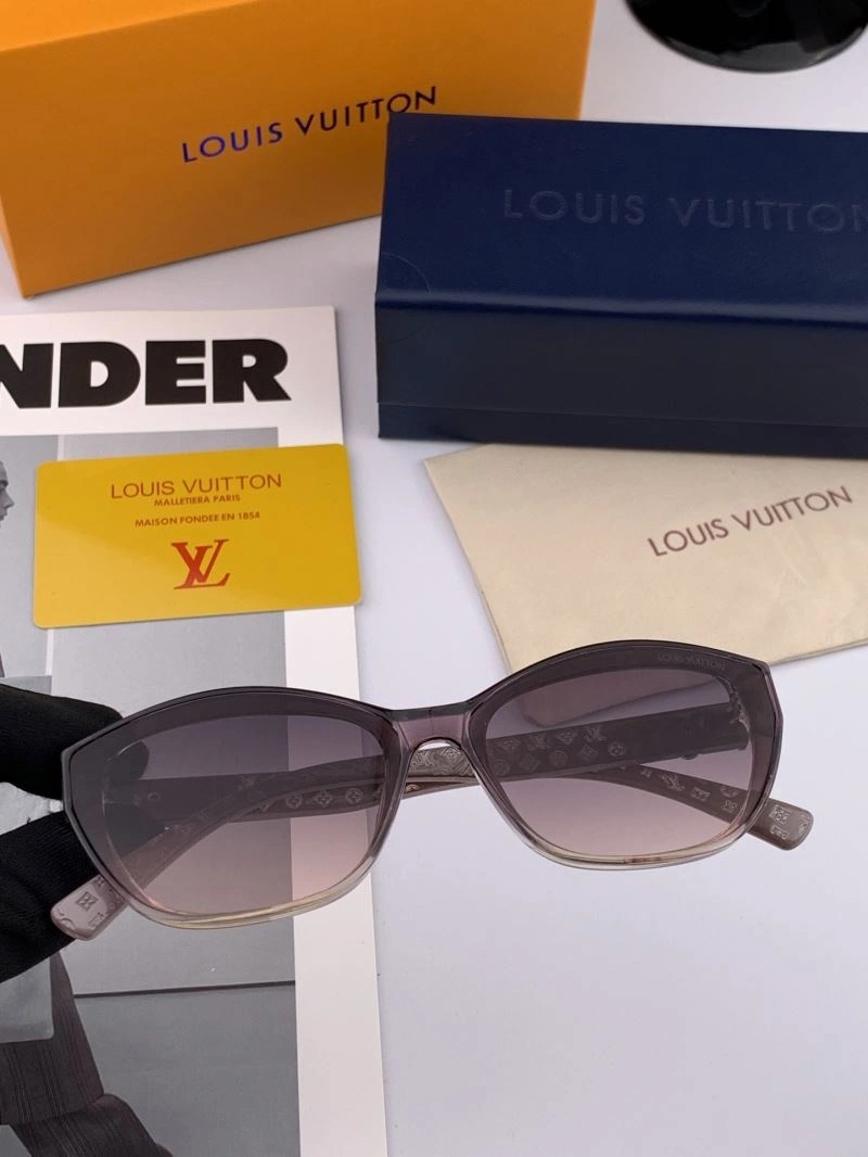 Louis Vuitton Sunglasses EasyMatch 280928