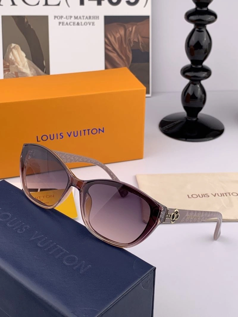 Louis Vuitton Sunglasses EasyMatch 280928