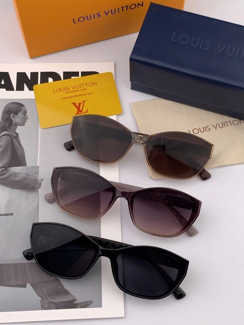 Louis Vuitton Sunglasses EasyMatch 280928