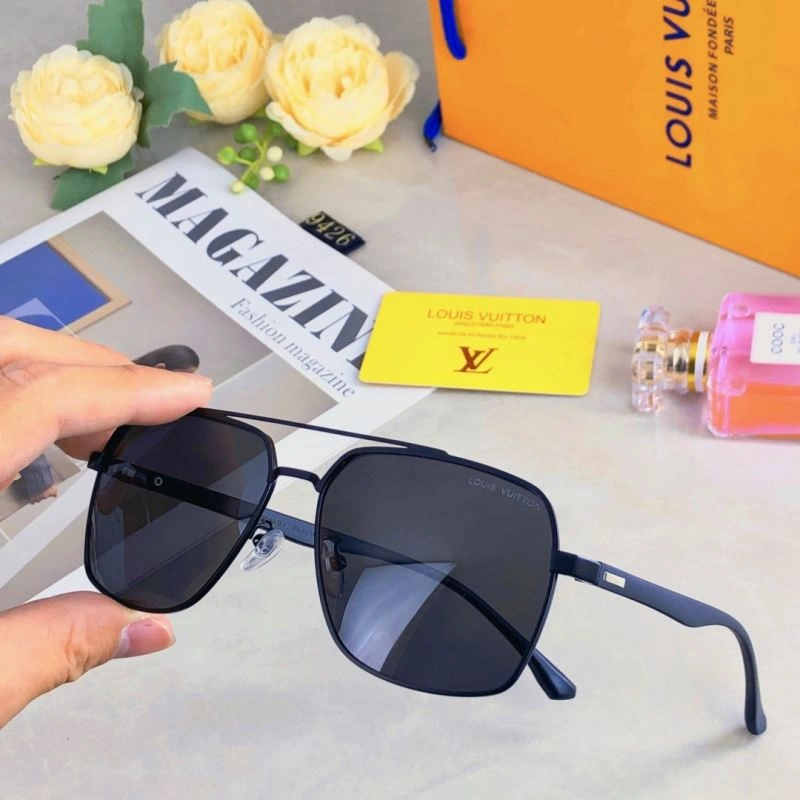 Louis Vuitton Sunglasses ZipUp 280914