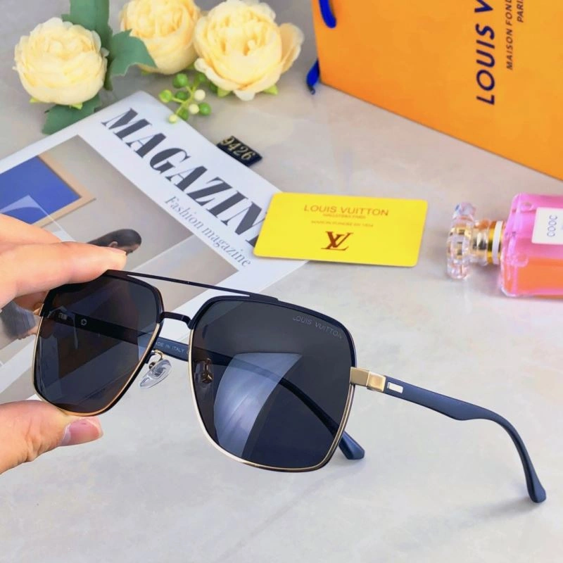 Louis Vuitton Sunglasses ZipUp 280914
