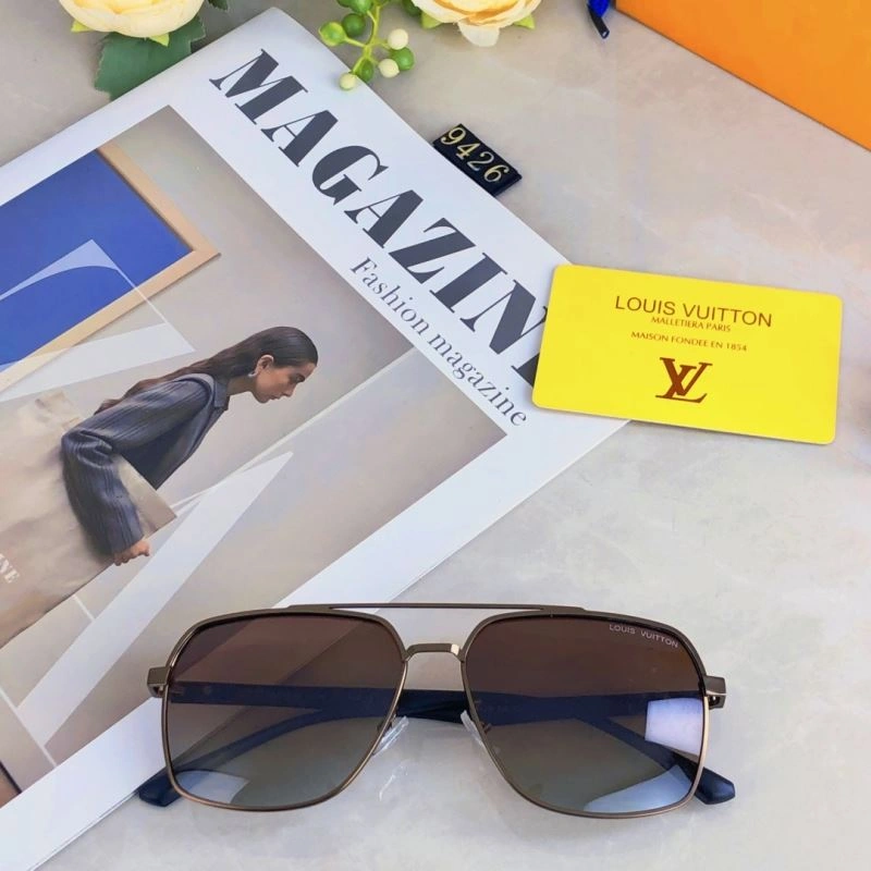 Louis Vuitton Sunglasses ZipUp 280914