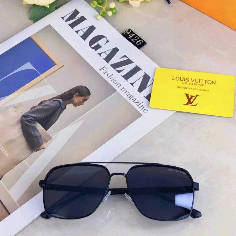 Louis Vuitton Sunglasses ZipUp 280914