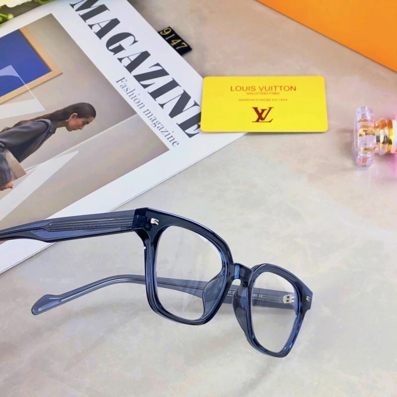 Packable Louis Vuitton Sunglasses 280898