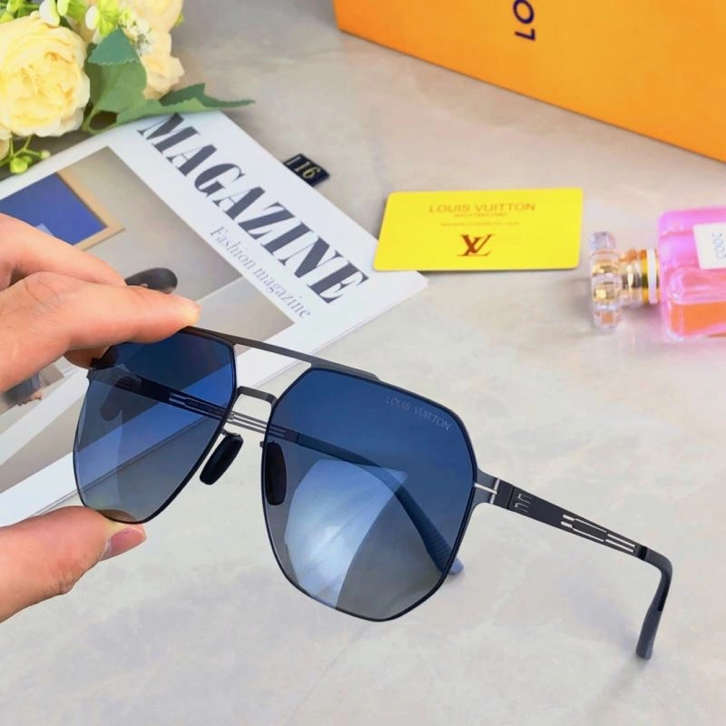 Louis Vuitton Sunglasses Compact 280908