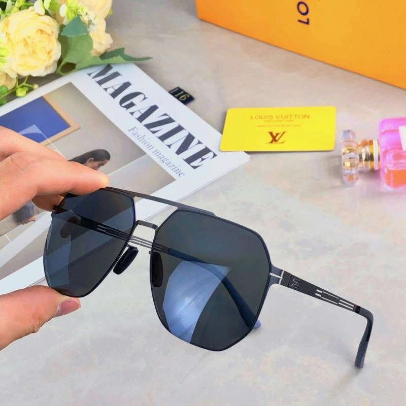 Louis Vuitton Sunglasses Compact 280908