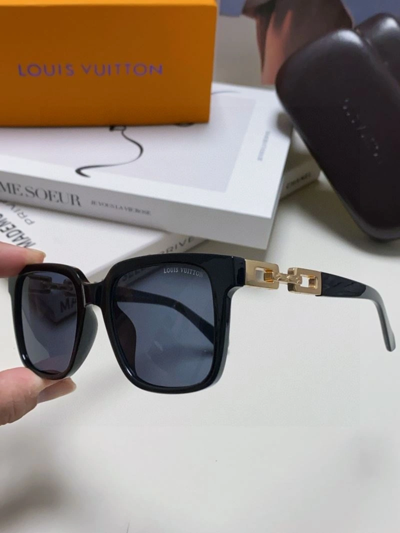 NewStyle Louis Vuitton Sunglasses 280900