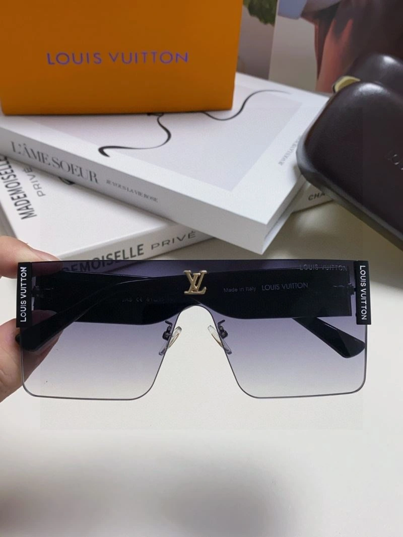 Packable Louis Vuitton Sunglasses 280905
