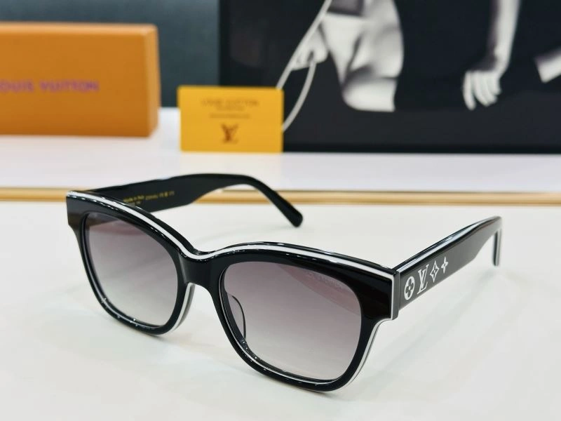 SmoothTexture Louis Vuitton Sunglasses 280915