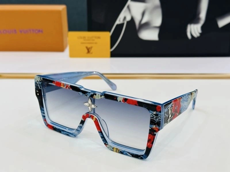 Unisex Louis Vuitton Sunglasses 280911