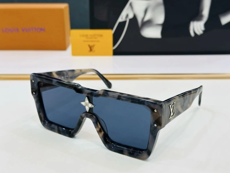 OnTrend Louis Vuitton Sunglasses 280923