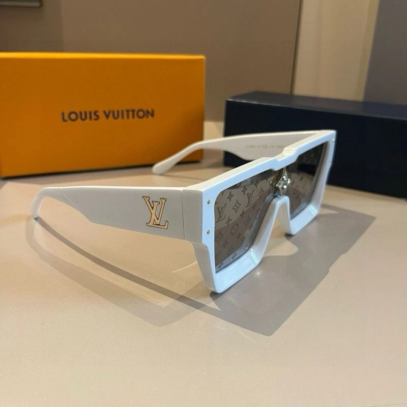 Louis Vuitton Sunglasses Casual 280895