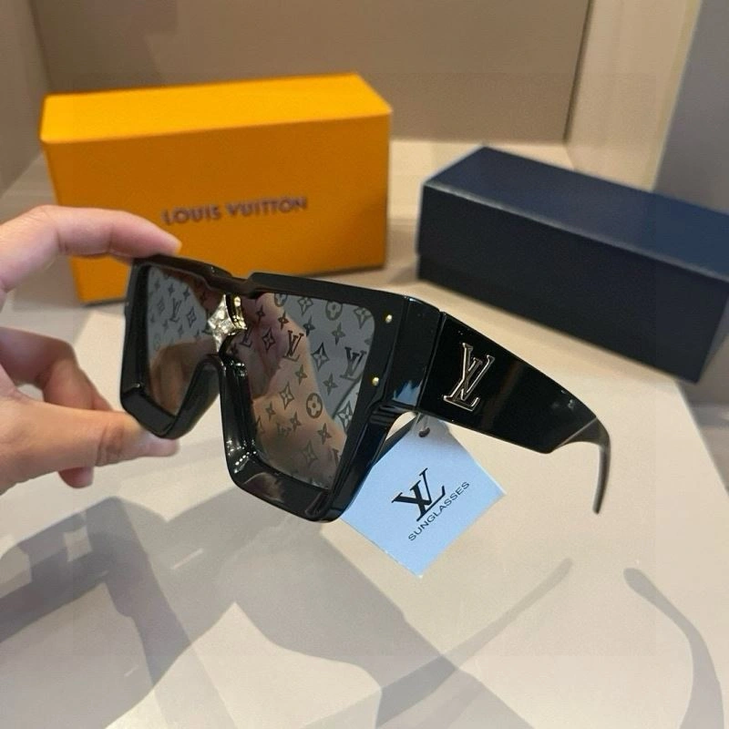 Attractive Louis Vuitton Sunglasses 280906