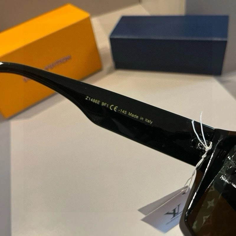 Attractive Louis Vuitton Sunglasses 280906