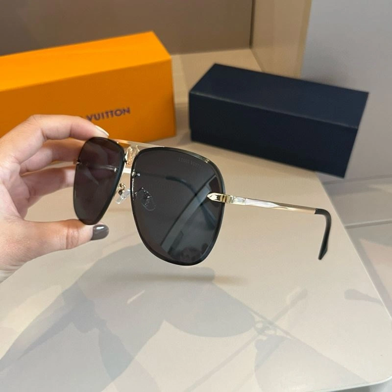 Stylish Louis Vuitton Sunglasses 280909