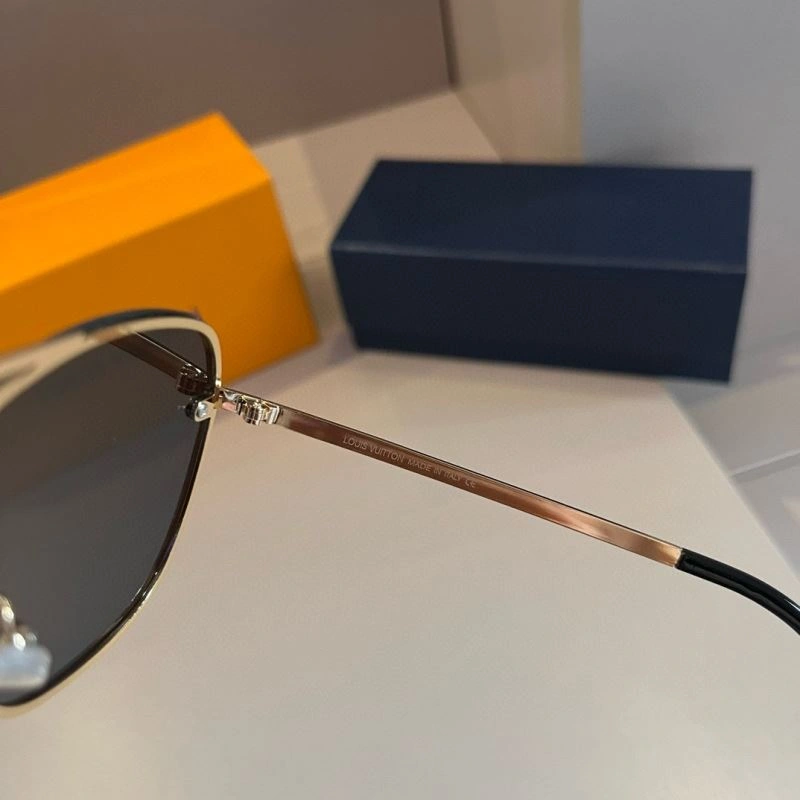 Stylish Louis Vuitton Sunglasses 280909