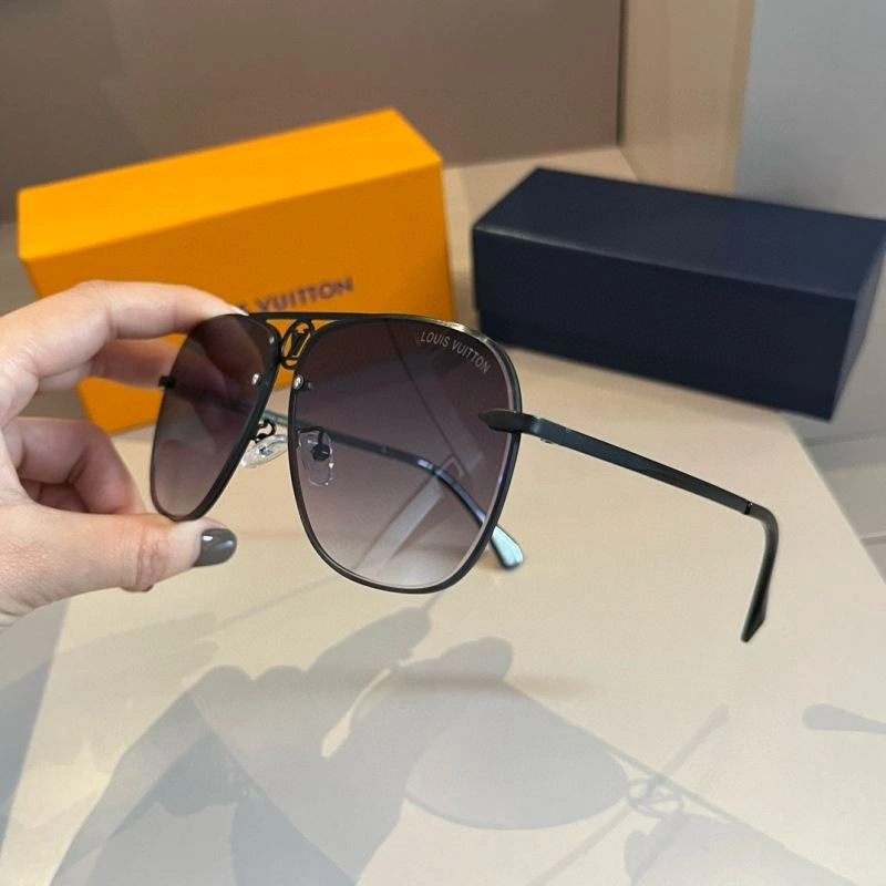 Louis Vuitton Sunglasses Comfortable 280912