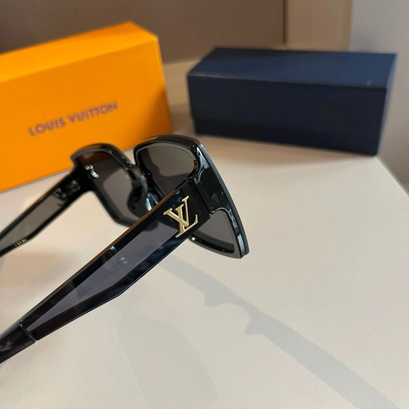 Classic Louis Vuitton Sunglasses 280902