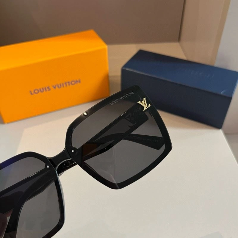 Classic Louis Vuitton Sunglasses 280902