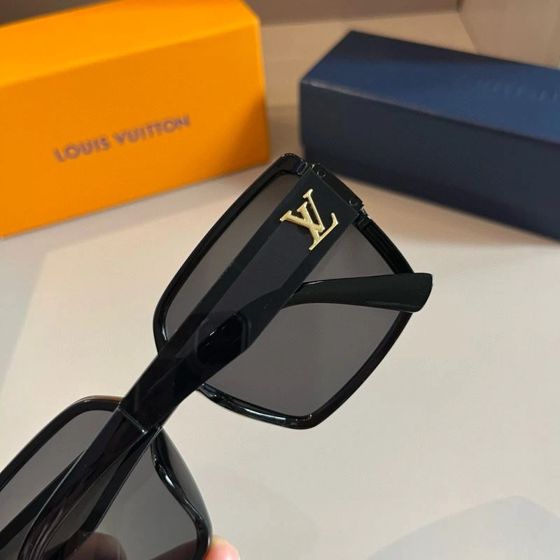 Classic Louis Vuitton Sunglasses 280902